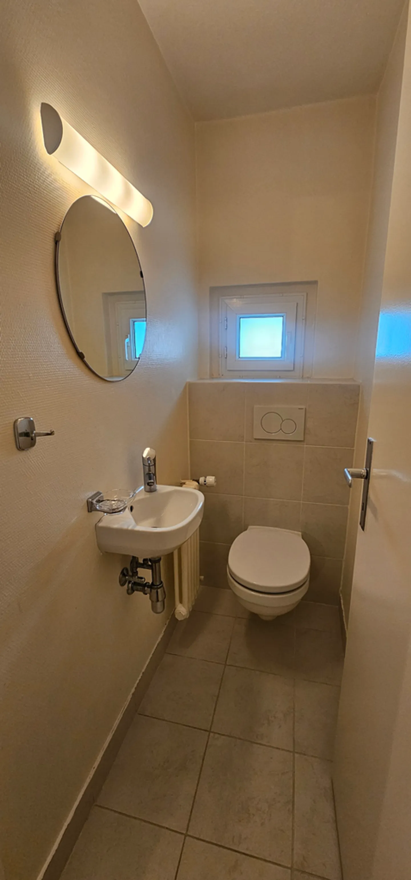 Appartement rénové de 3.5 pièces avec balcon - Photo 9 sur 9