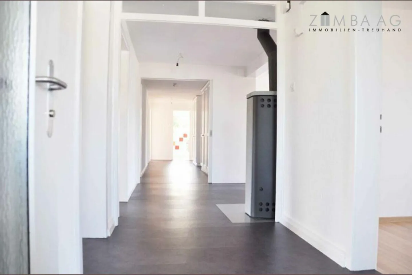 SPACIOUS, beautiful location, lots of sun, with garden and west terrace - Photo 4 of 17