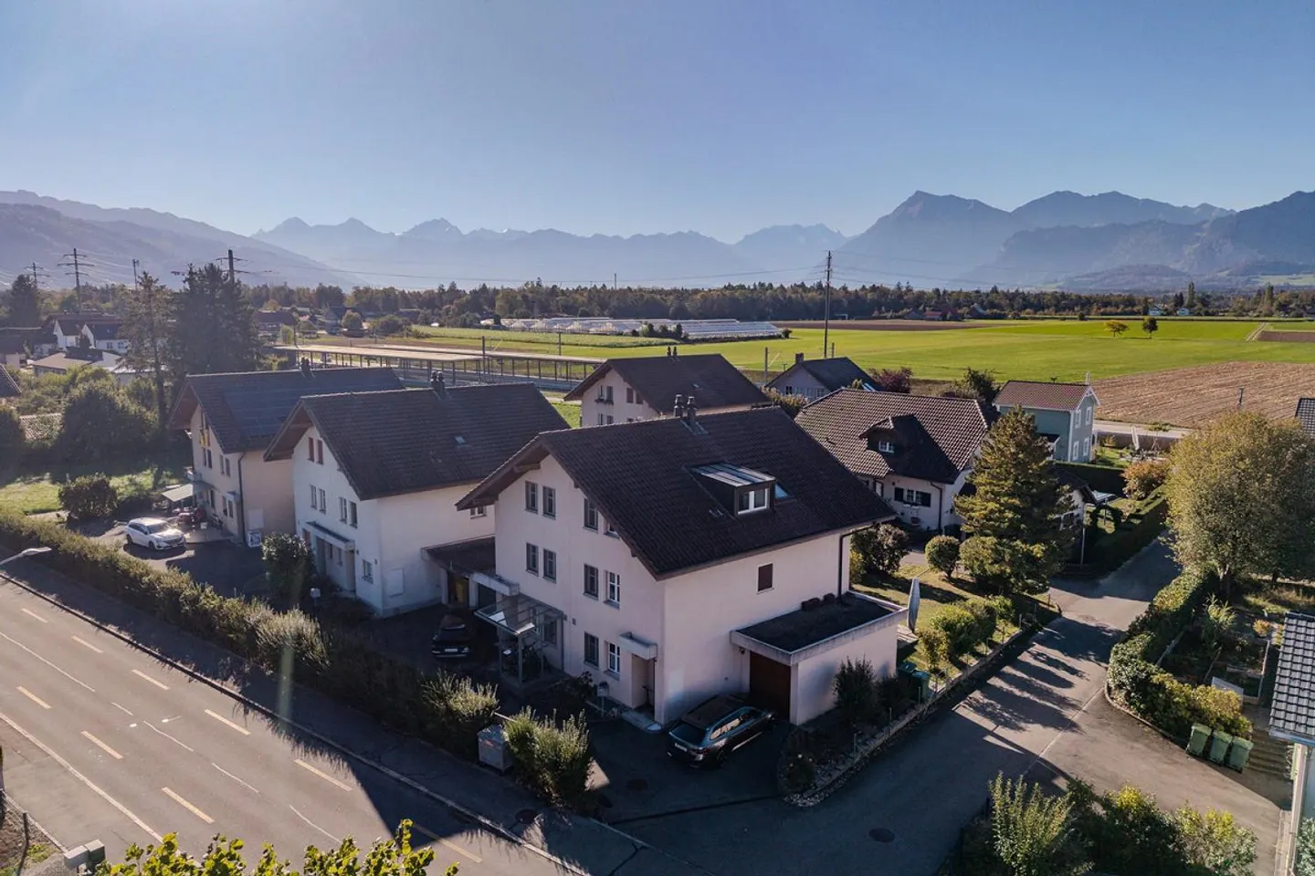 Living with garden and mountain view  Your new home in Uetendorf - Photo 1 of 5