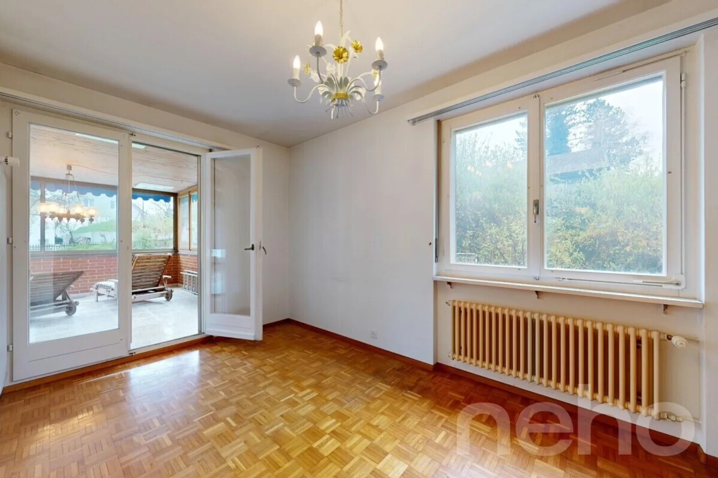 Charming single-family home with generous surroundings and lots of potential - Photo 5 of 12
