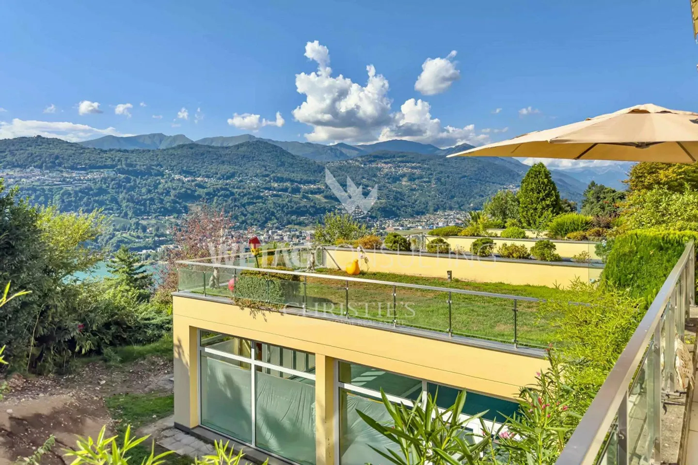 Montagnola: Appartamento con grande giardino privato e vista sul lago di Lugano... - Foto 10 di 13