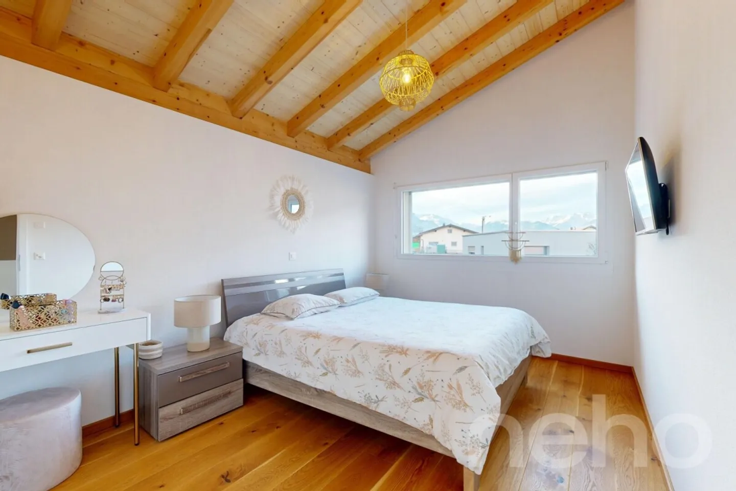 Einzelvilla mit Garten - Foto 7 von 13