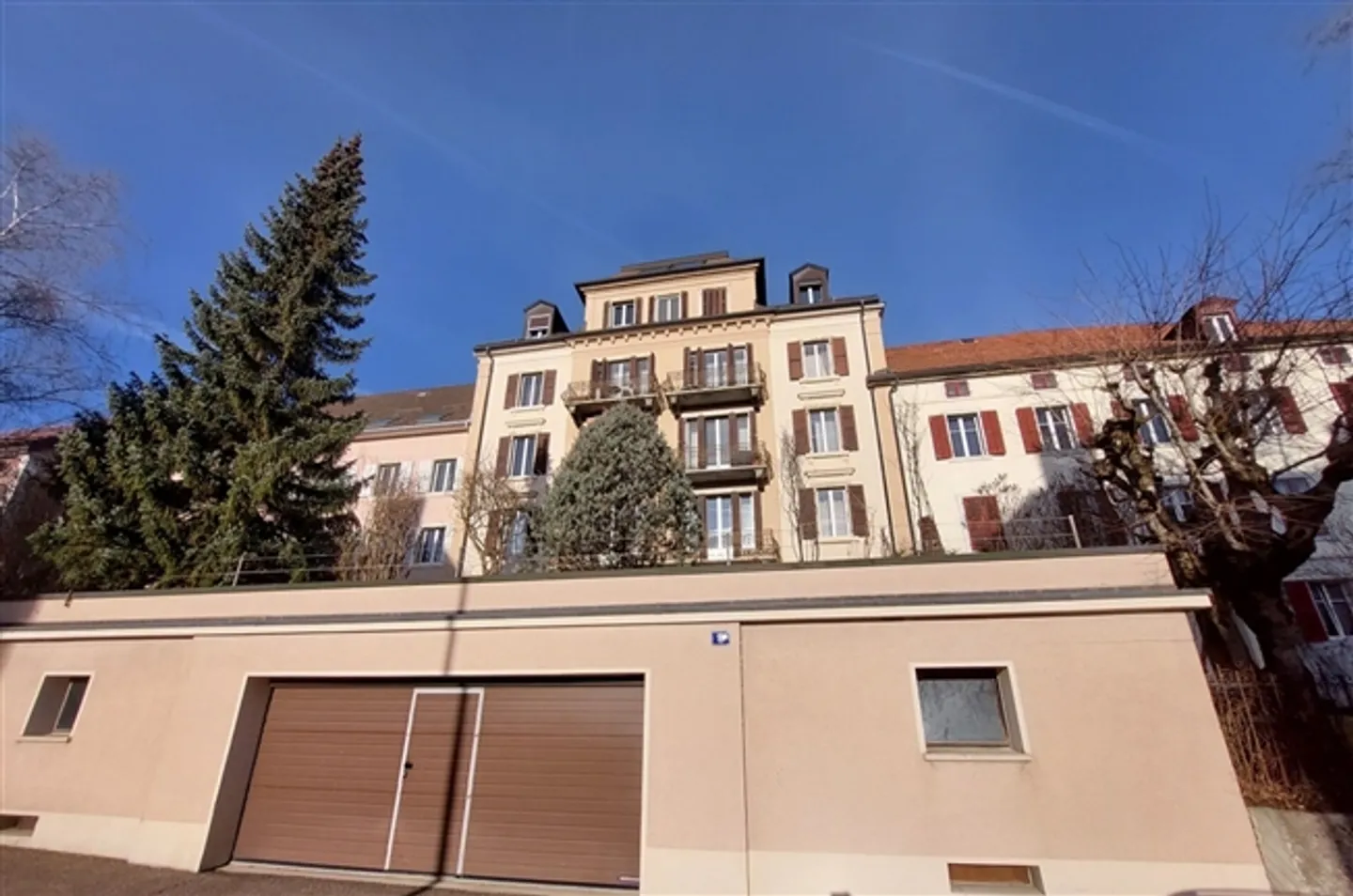 Bellissimo appartamento maisonette di 6,5 stanze con doppio garage - Foto 10 di 10