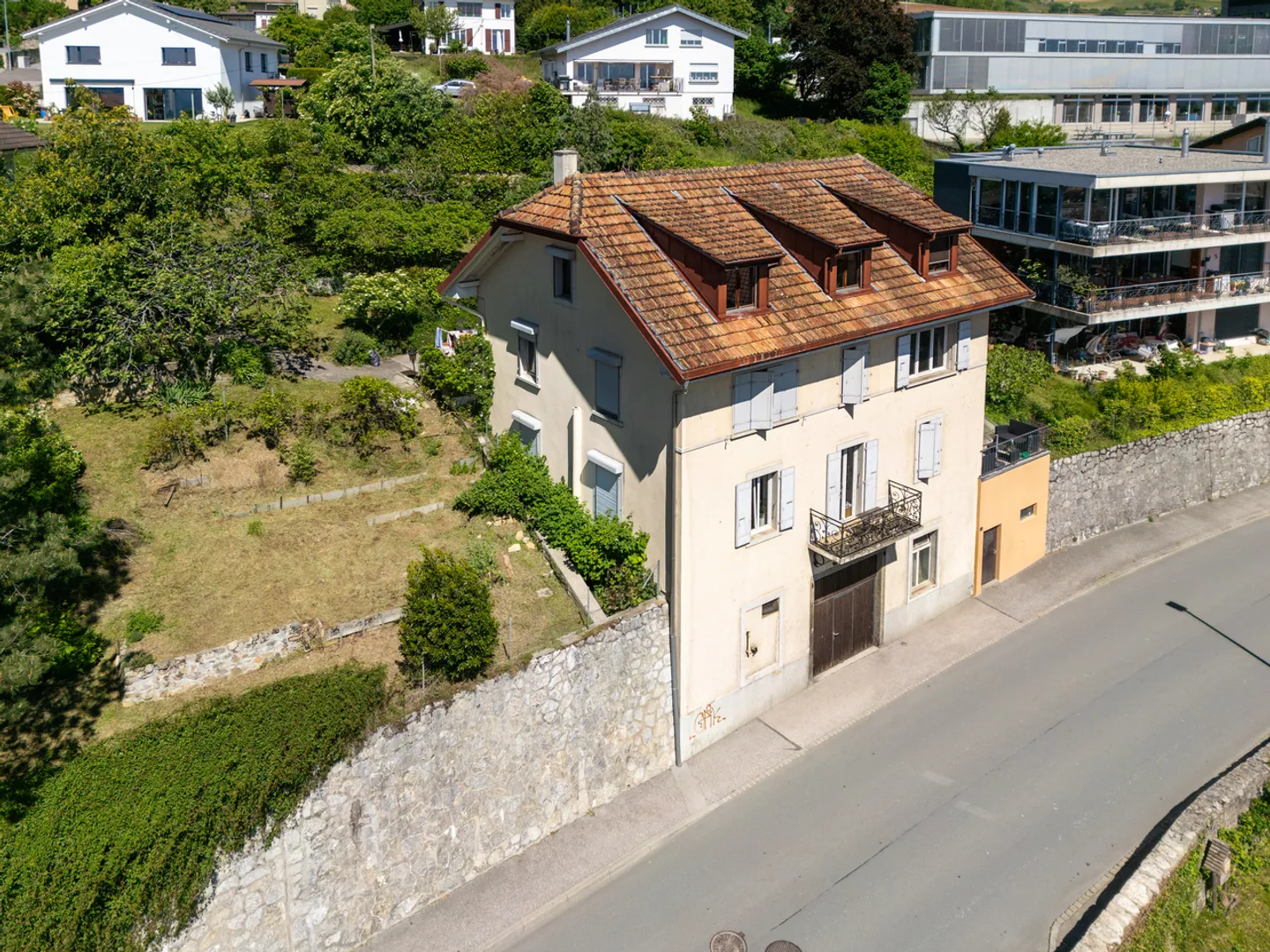 Edificio in affitto a Saint-Aubin, con vista sul lago - Foto 4 di 19