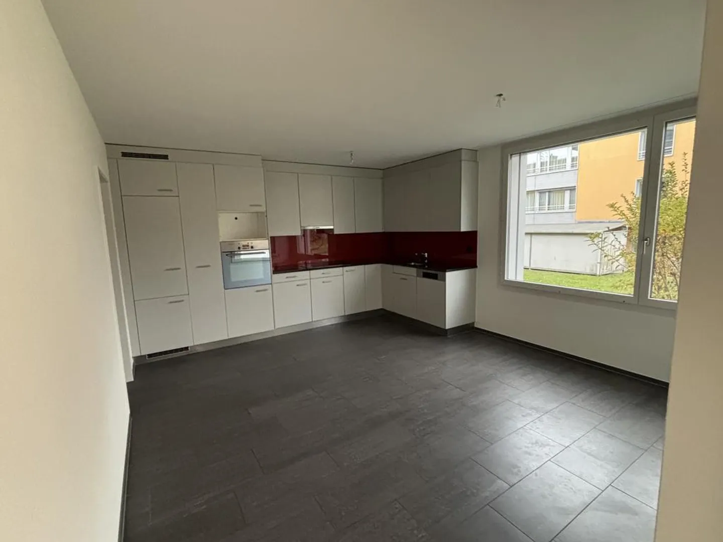 Besichtigung: Donnerstag, 11.12.2025 zwischen 16:00 - 17:00 Uhr - Foto 2 von 11