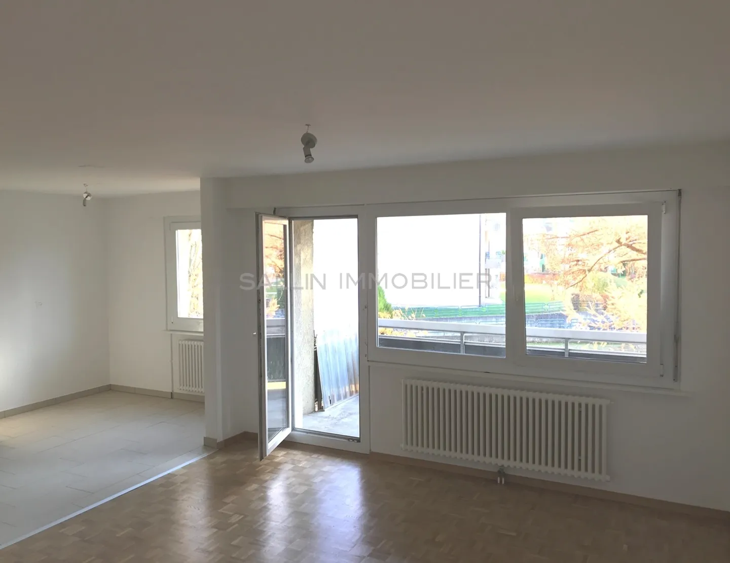 BEL E SPAZIOSO APPARTAMENTO DI 4½ STANZE - Foto 5 di 9