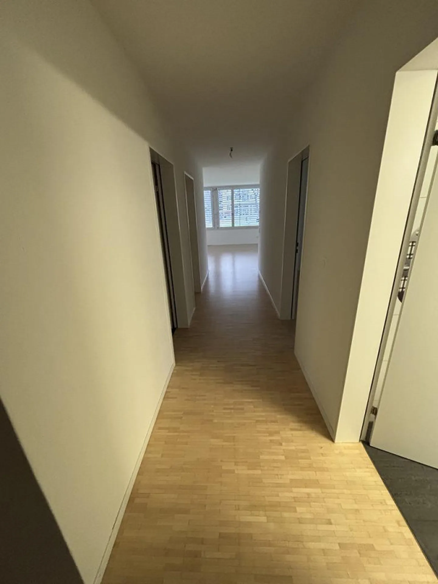 Besichtigung: Donnerstag, 11.12.2025 zwischen 16:00 - 17:00 Uhr - Foto 10 von 11