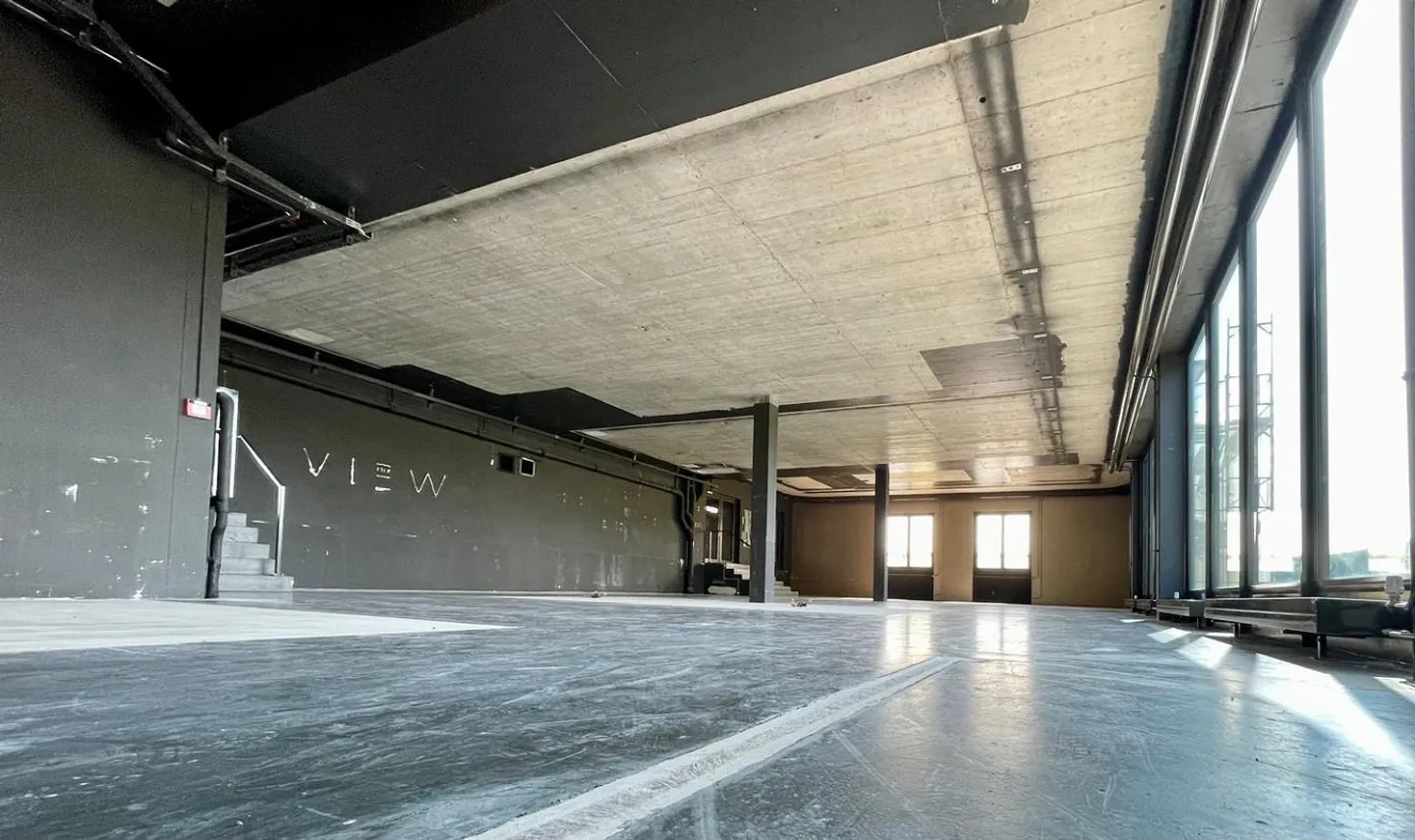 Spacious office spaces for rent - Photo 5 of 6