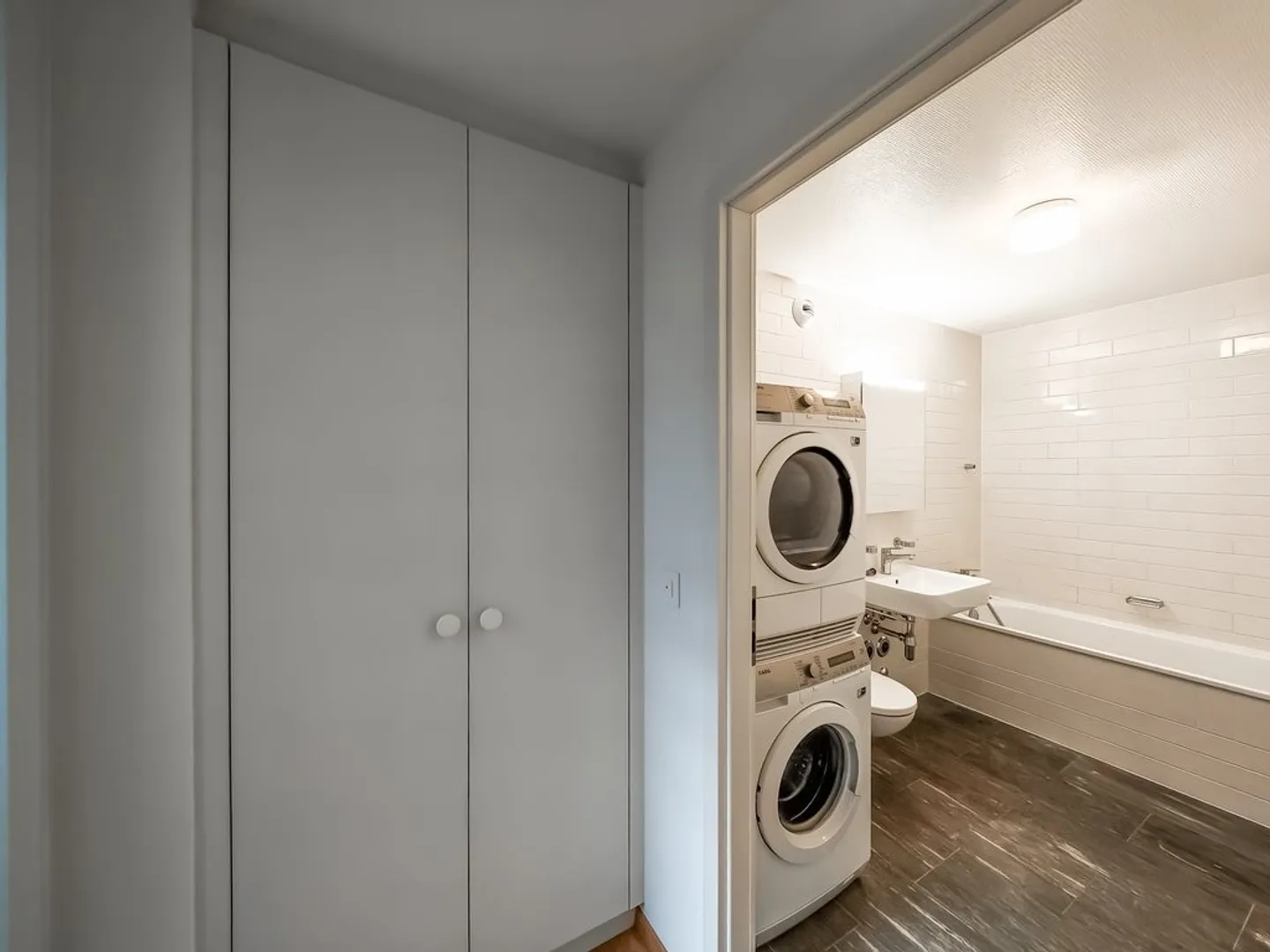 Two and a half room apartment on the 7th floor - Photo 5 of 6