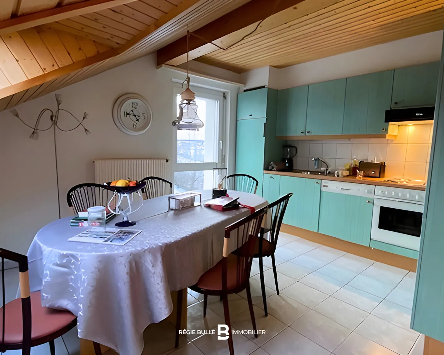 Vaulruz – Charmante 3,5-Zimmer-Wohnung zu vermieten - Foto 4 von 6