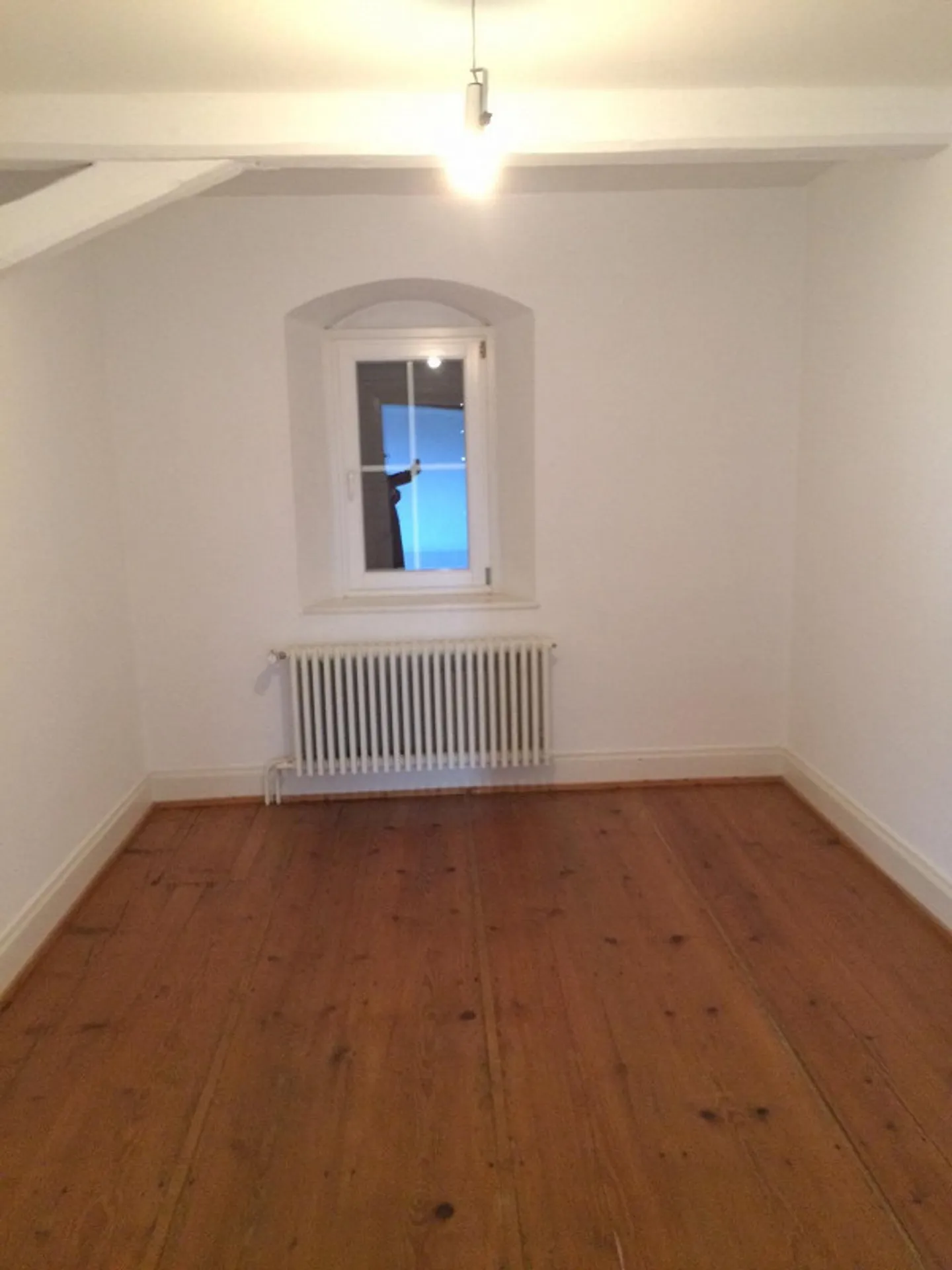 Wohnen und Arbeiten im Schloss, genug Platz fürs Home-Office - Foto 5 von 12