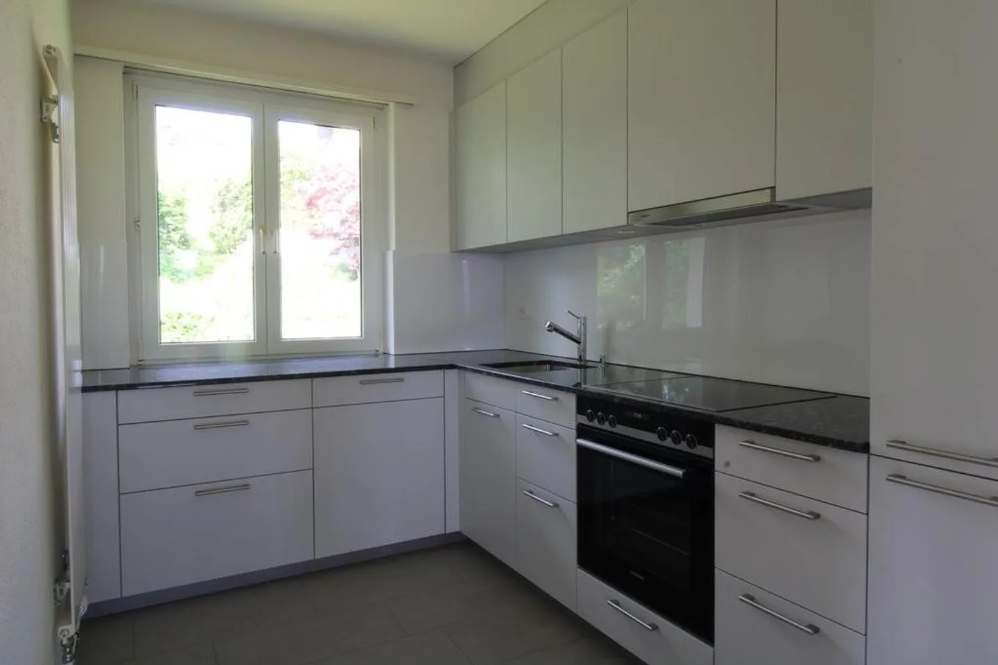 Charmante Wohnung mit Balkon - Foto 3 von 9