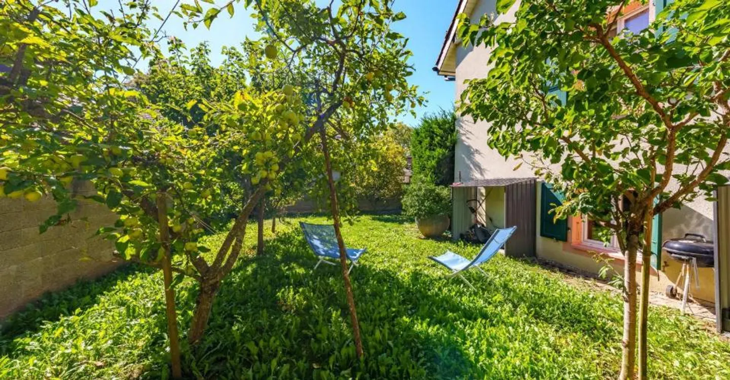 Charmantes Dorfhaus mit Garten - Foto 1 von 13
