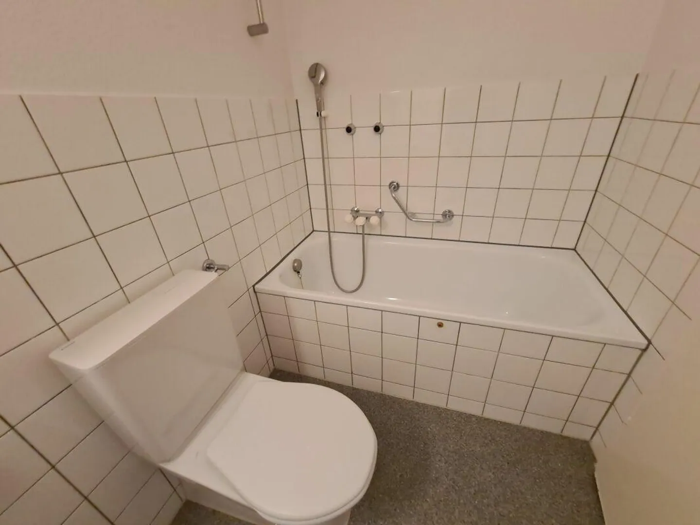Helle 2.5-Zimmerwohnung mit Balkon - Foto 4 von 6
