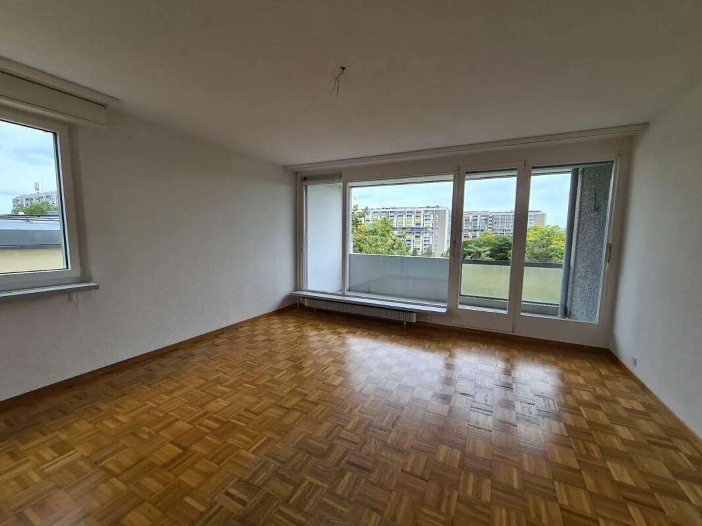 Helle 2.5-Zimmerwohnung mit Balkon - Foto 6 von 6