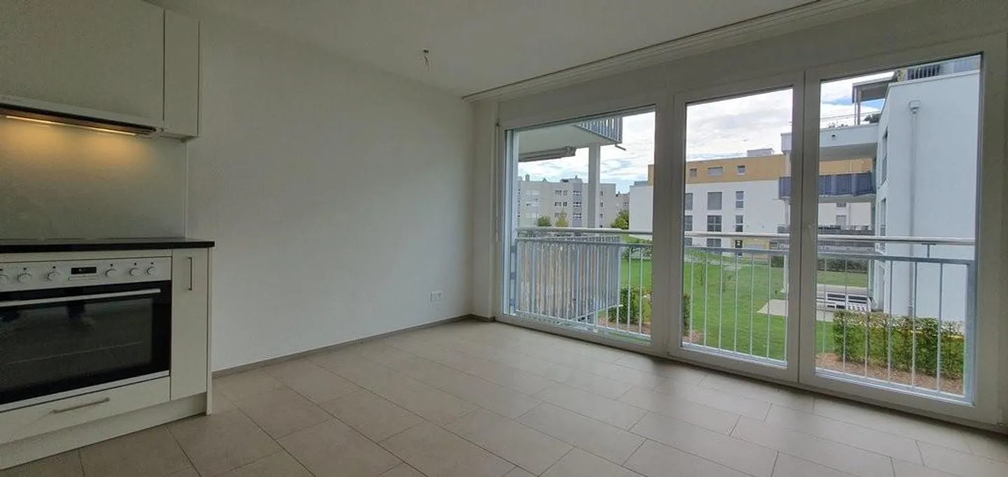 Modern 1-room apartment with charm - Photo 4 of 8