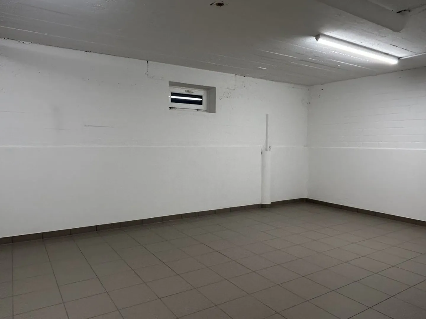 Salle de bricolage à Bettlach - Photo 1 sur 1