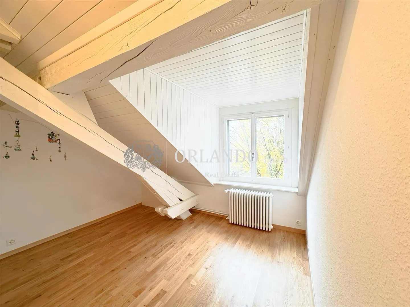 Attic 5 rooms - Photo 8 of 8