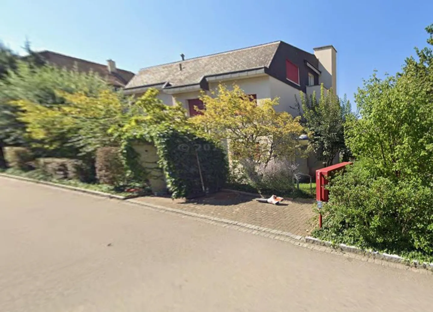 4.5-room apartment in a quiet location in Arlesheim - Photo 1 of 13