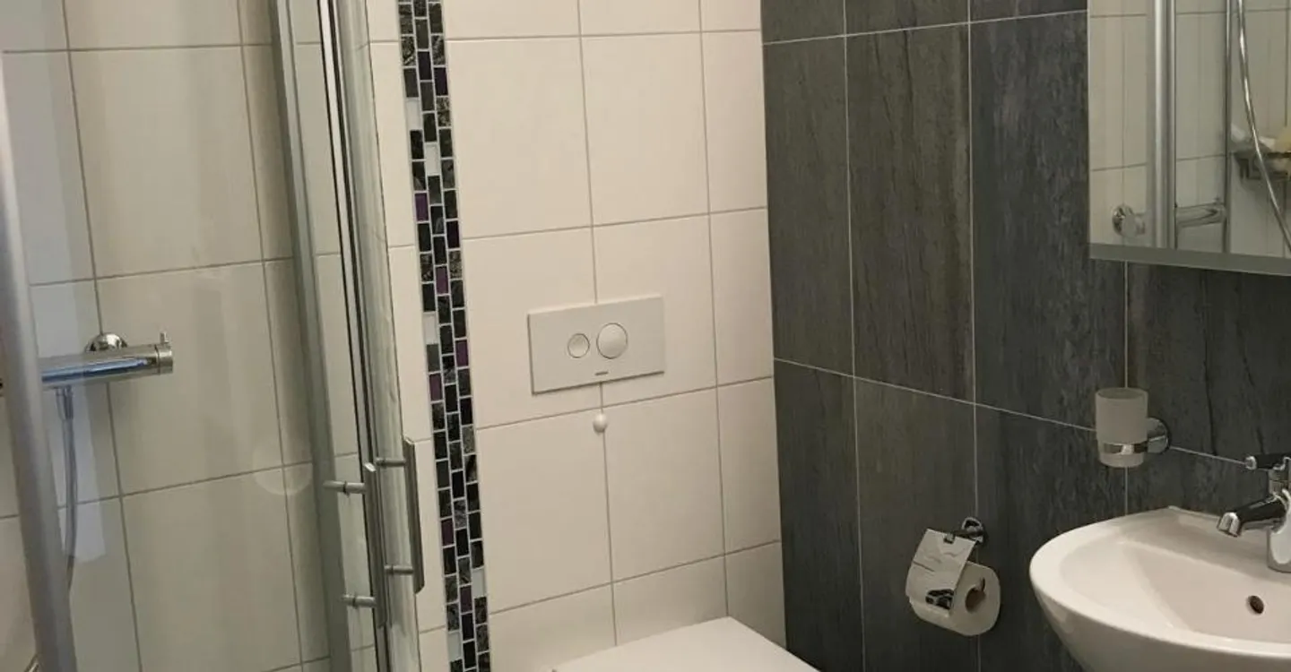 Spazioso appartamento moderno di 6,5 locali con soppalco a Villars-le-Terroir - Foto 13 di 16