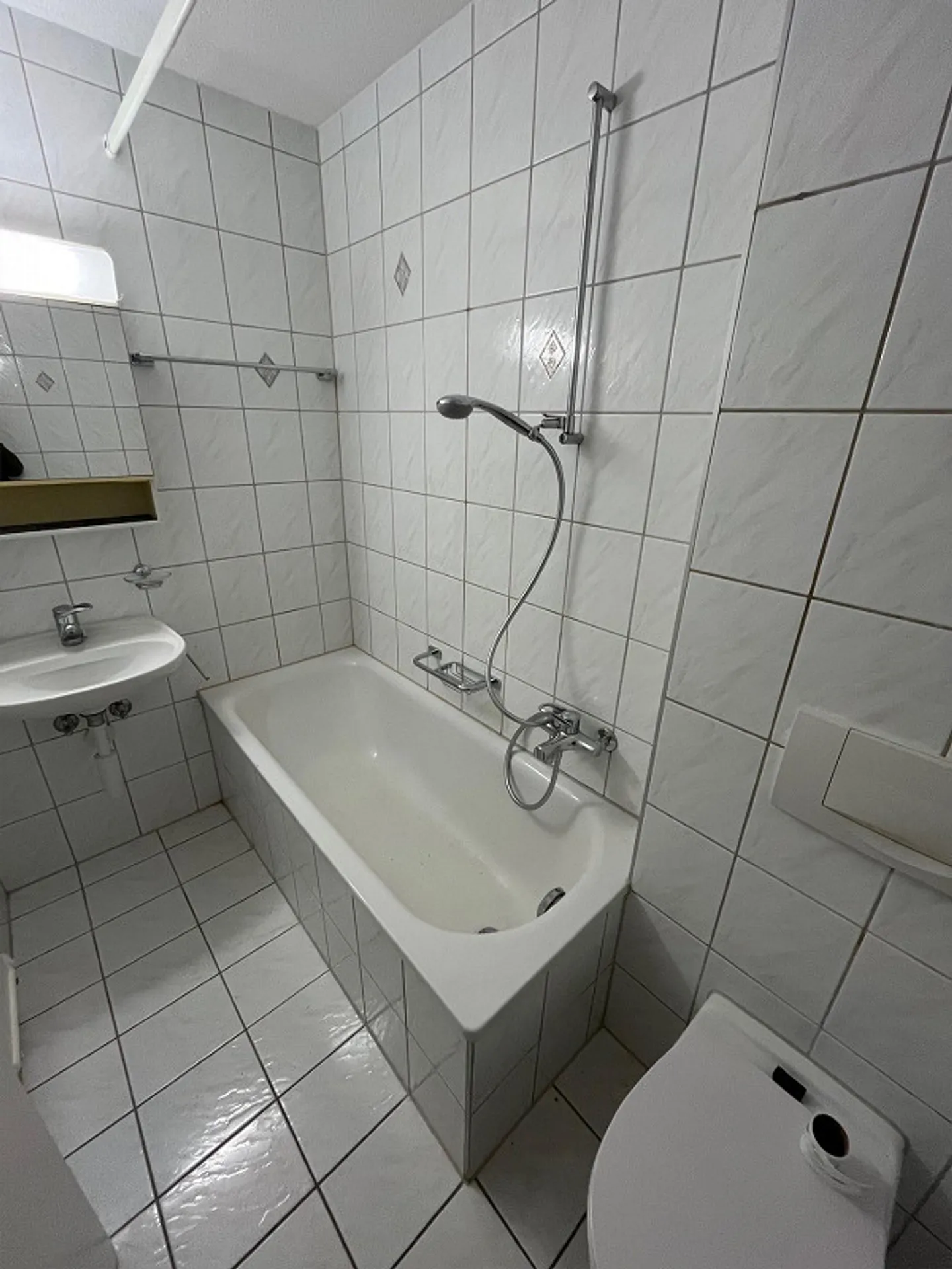 Central 3-room apartment for rent in Kriens - Photo 3 of 7