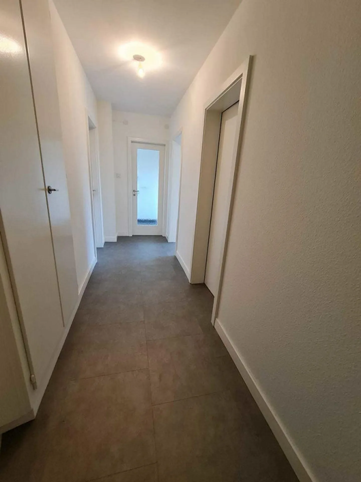 COZY LIVING IN A CENTRAL LOCATION - Photo 5 of 5