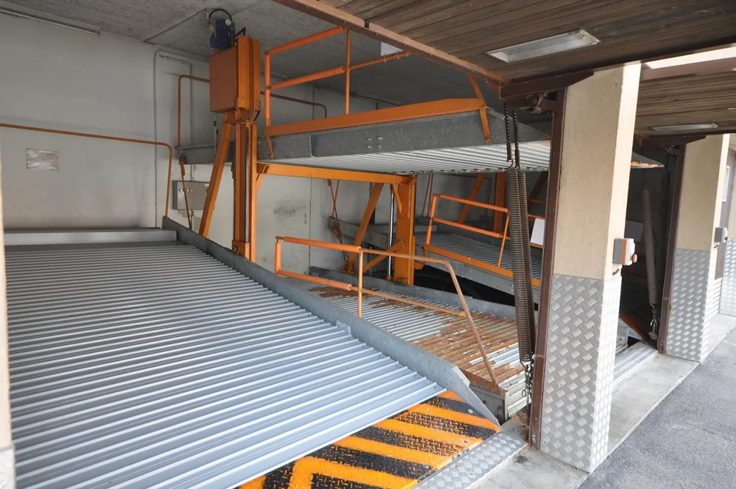 Liftbox Garage in Davos - Foto 2 von 4