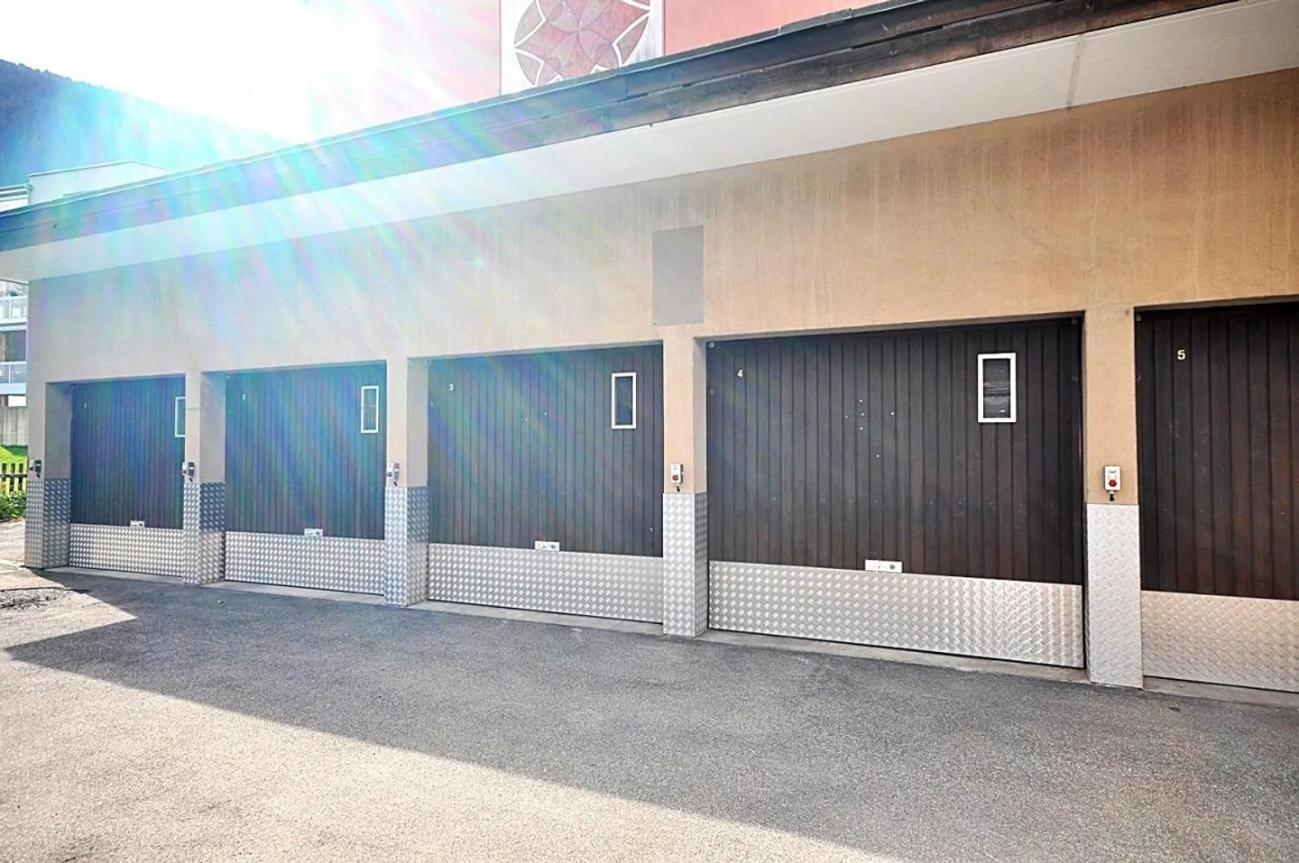 Liftbox Garage in Davos - Foto 4 von 4