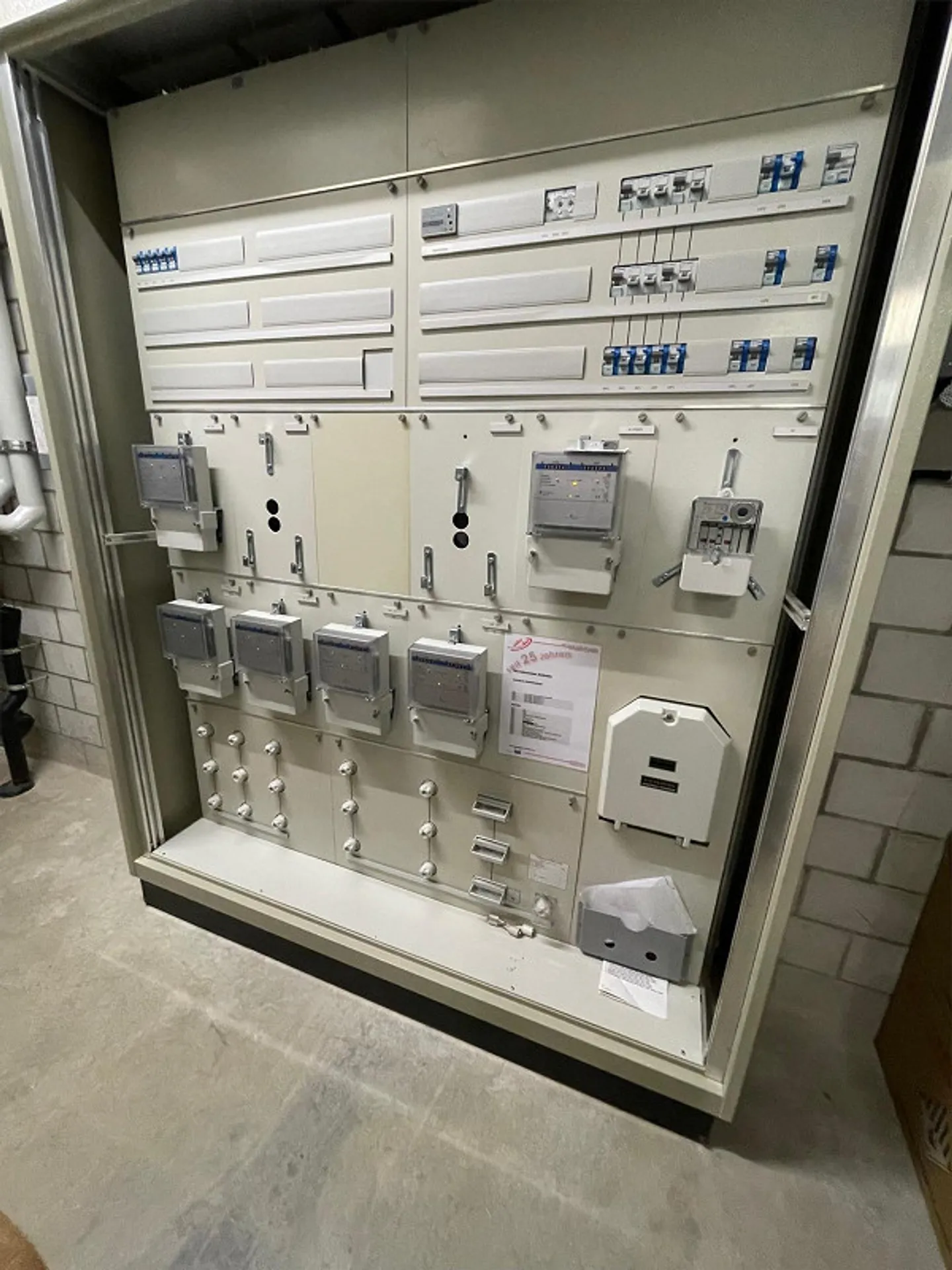 4.5-room apartment in Wolfhalden AR with lake view - Photo 15 of 24