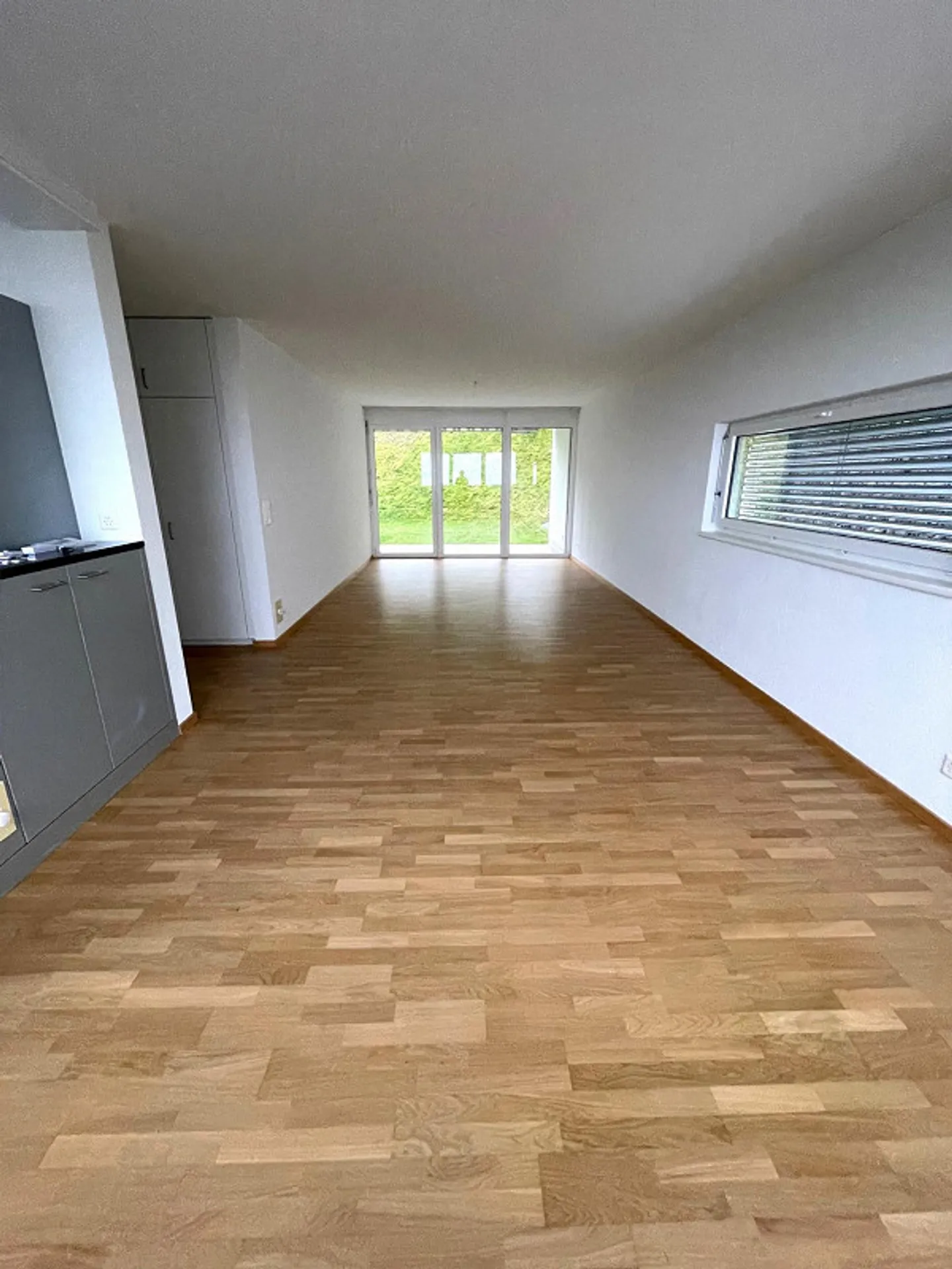 4.5-room apartment in Wolfhalden AR with lake view - Photo 6 of 24