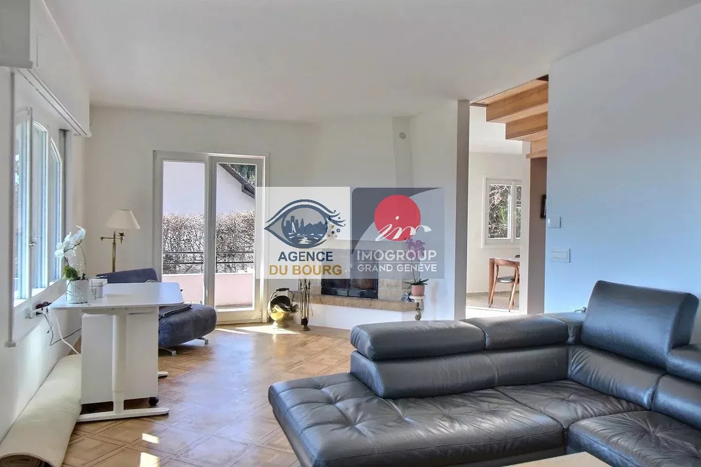 Villa avec jacuzzi et sauna rénovée - magnifique jardin avec vue sur le lac et le Mont-Blanc - Photo 6 sur 13