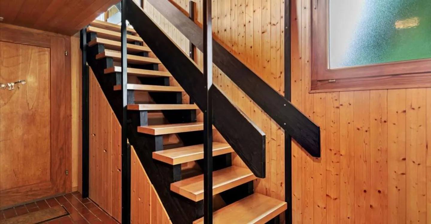 The Savagnières, pretty 4.5-room chalet in the heart of nature, 1779m2 of land - Photo 7 of 13