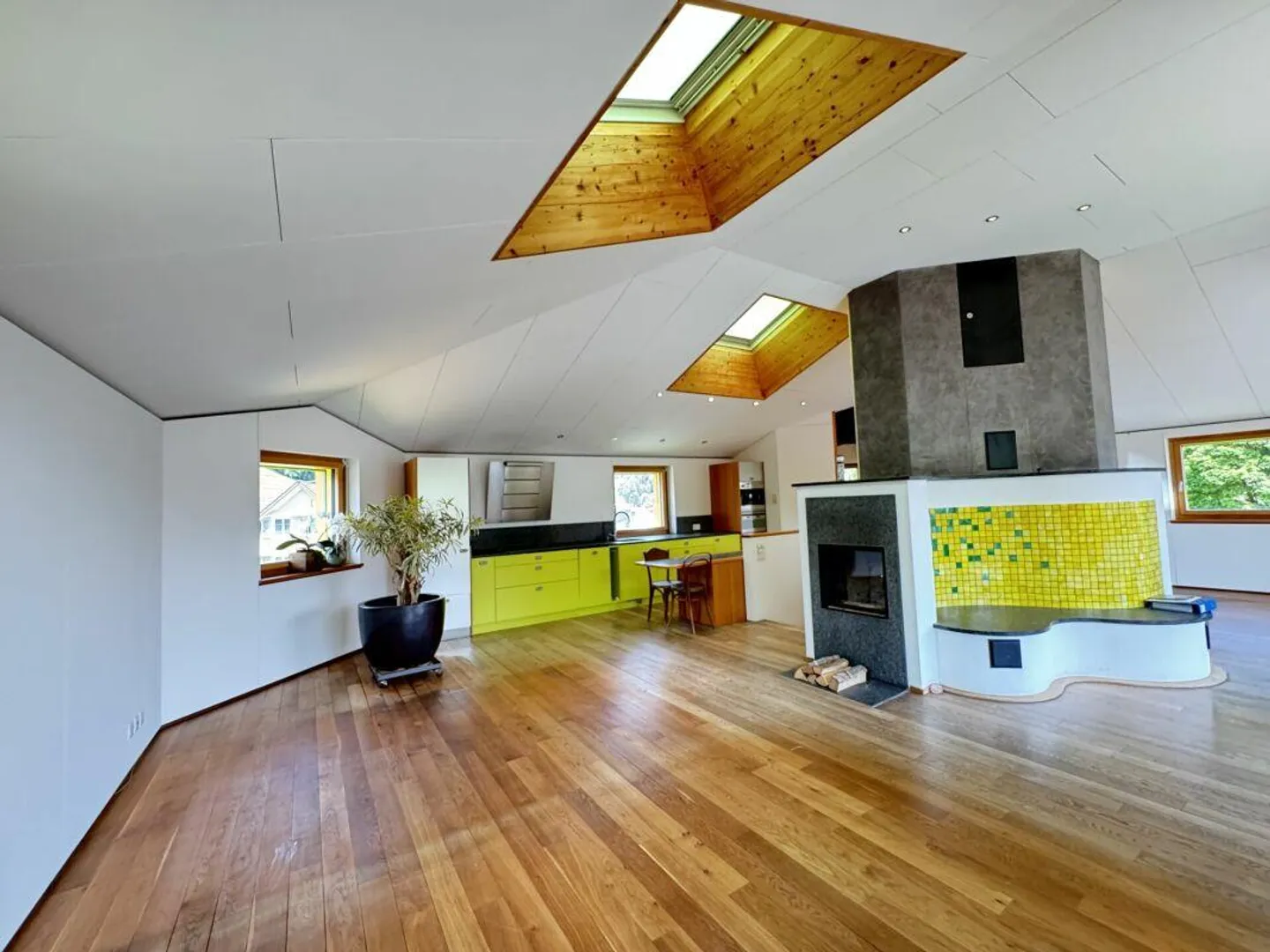 Geräumiges Einfamilienhaus mit Charakter - Foto 16 von 25