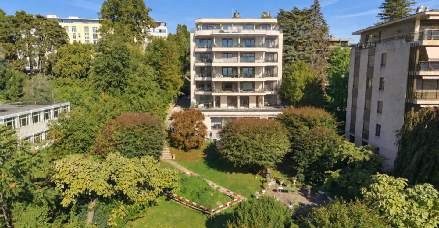 167 m² apartment with a 153 m² terrace in life annuity without rent - Photo 7 of 11