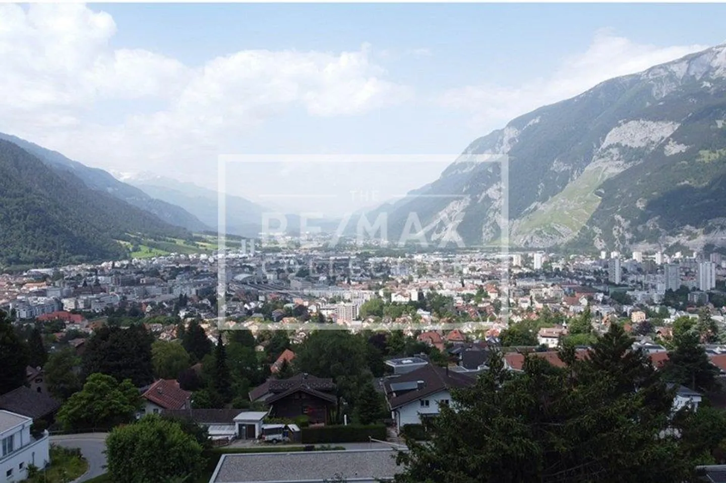 Dream Garden Apartment in Prime Location in Chur - Photo 5 of 6