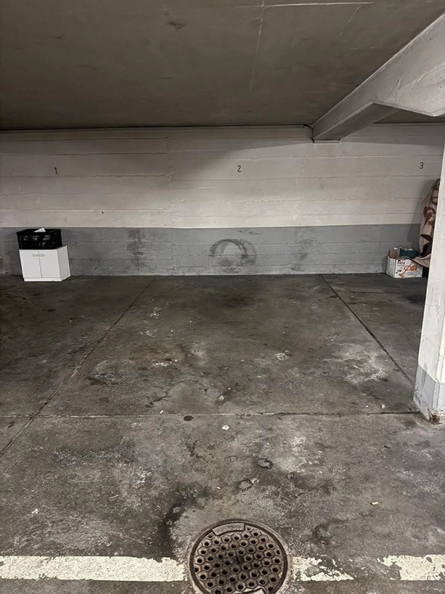 Assicurati il tuo posto auto a Bümpliz! - Foto 2 di 4