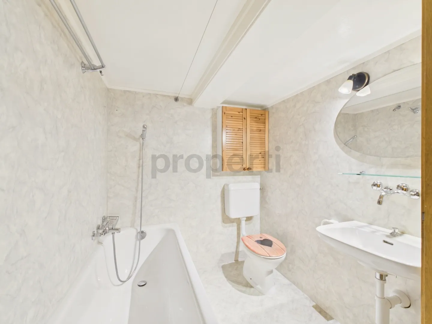 Apartment for rent - Photo 8 of 13