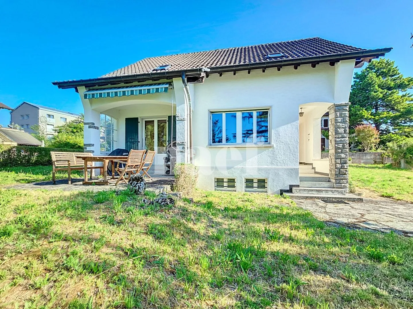 4,5-Zimmer-Villa - Foto 1 von 10