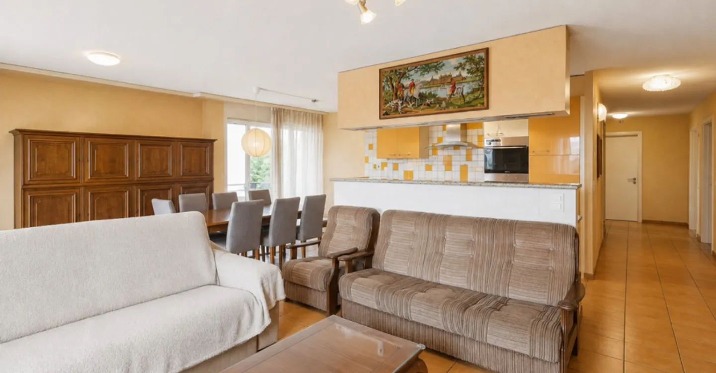 Appartement lumineux 4.5 pièces - Photo 4 sur 12