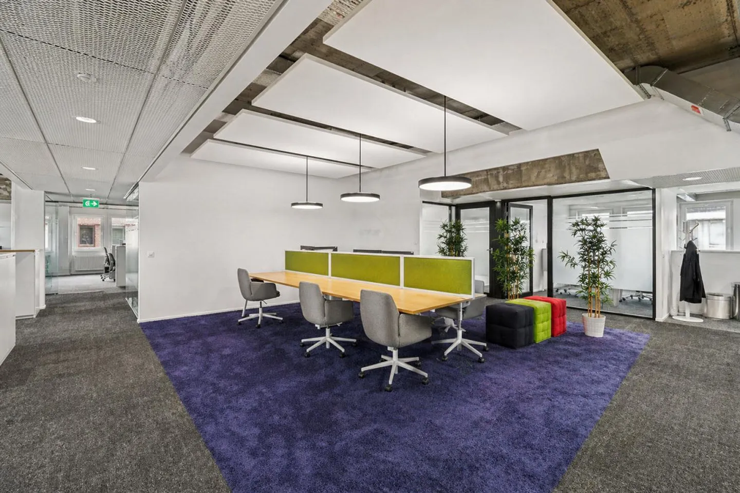 Modern Headquarters Space near Zurich 760 m² immediately available - ... - Photo 1 of 11