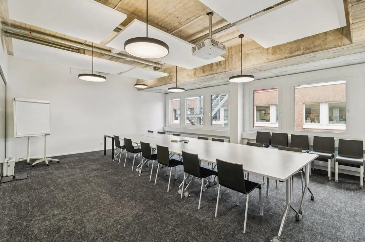 Modern Headquarters Space near Zurich 760 m² immediately available - ... - Photo 7 of 11