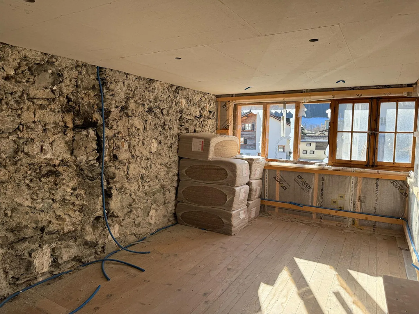 Casa unifamiliare con stalla - da sviluppare - Foto 4 di 20