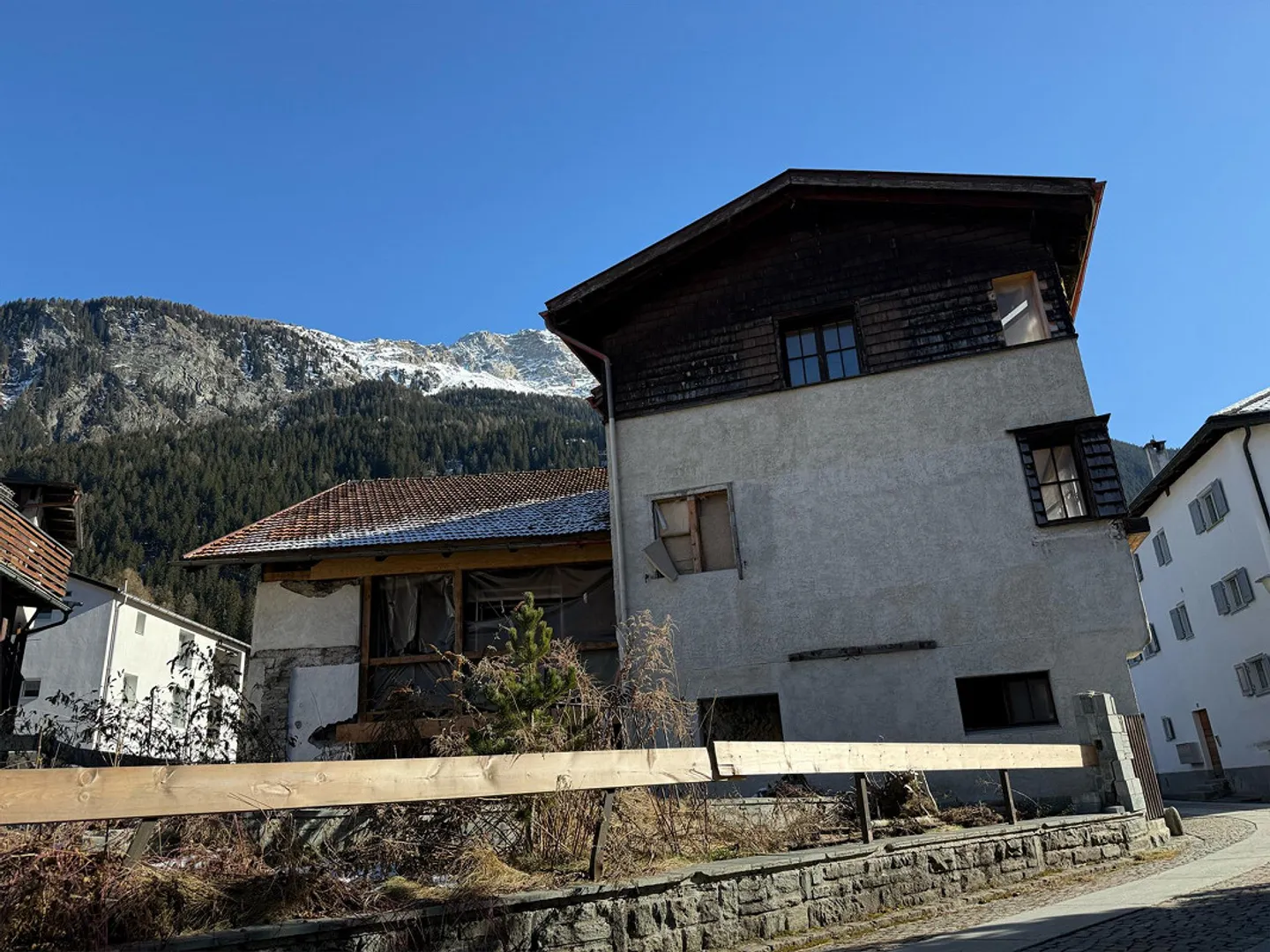 Casa unifamiliare con stalla - da sviluppare - Foto 14 di 20