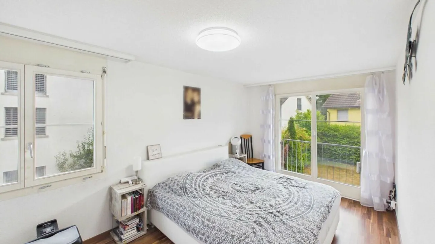 Maison d'angle avec 5,5 pièces dans un endroit calme - Photo 9 sur 11