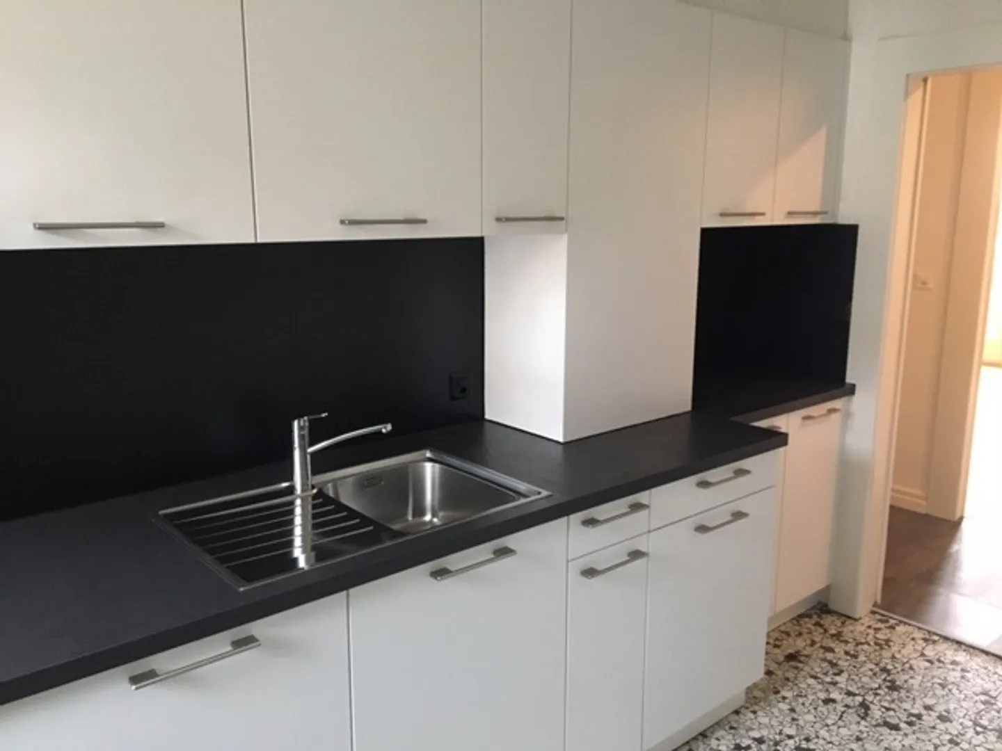 Wohnung mieten - Foto 2 von 8