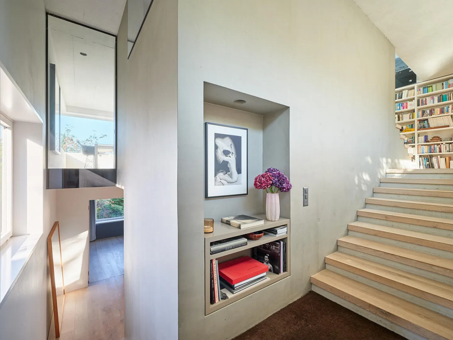 Modern Architect Villa with Lake View in Rüschlikon - Photo 2 of 4