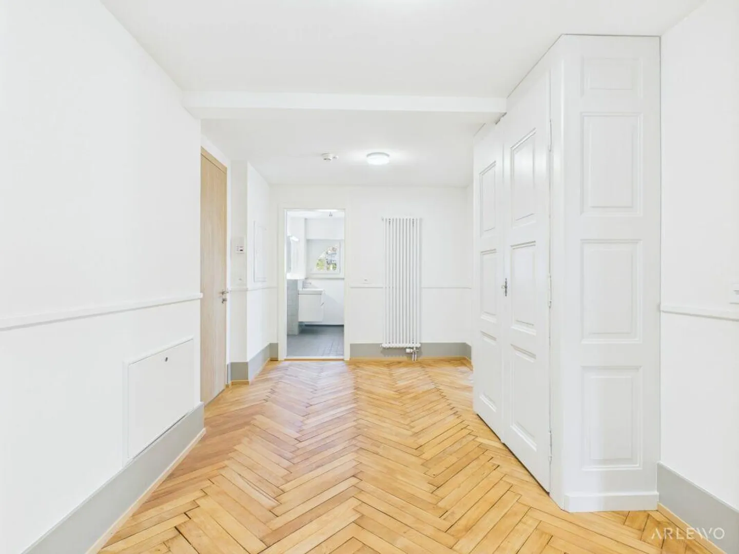 First occupancy old building apartment with living comfort - Photo 6 of 9