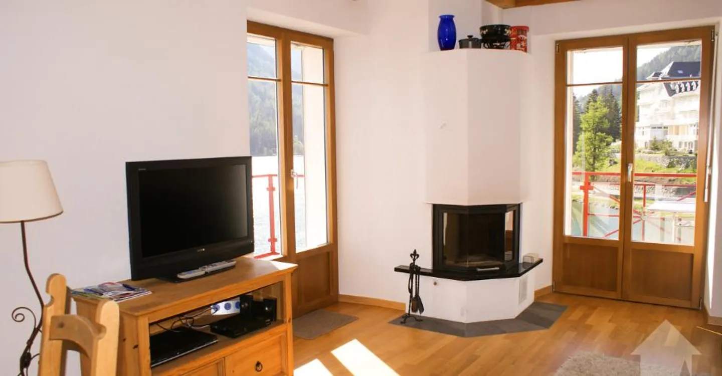 Penthouse Stupendo con Vista Lago - Foto 5 di 12
