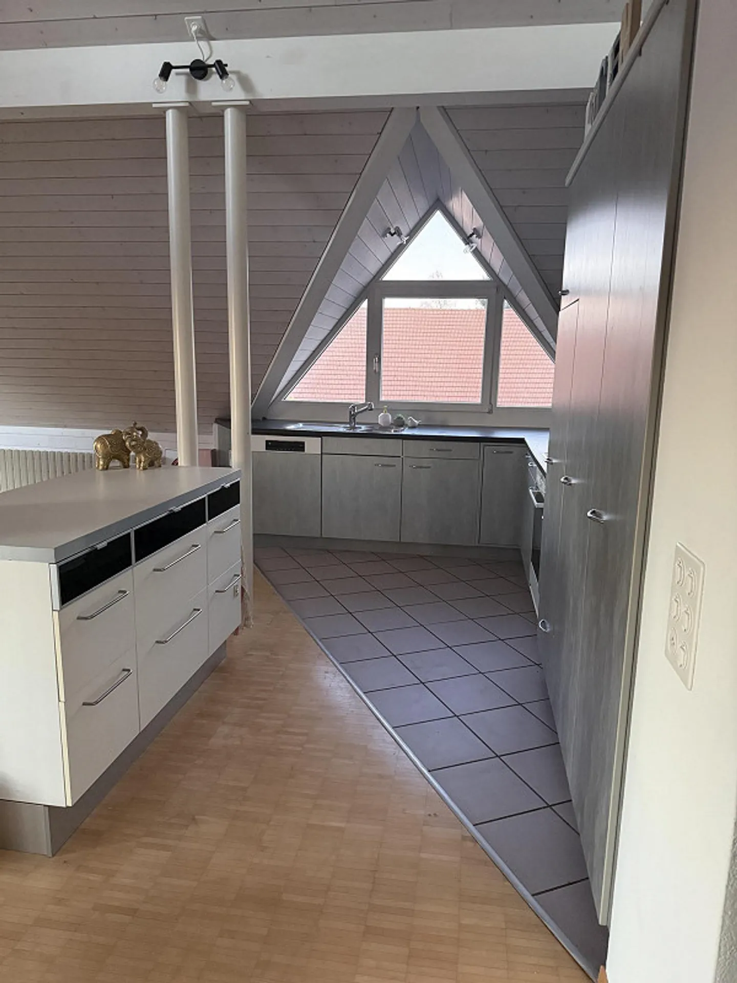 Appartement exclusif avec vue panoramique - Photo 4 sur 8