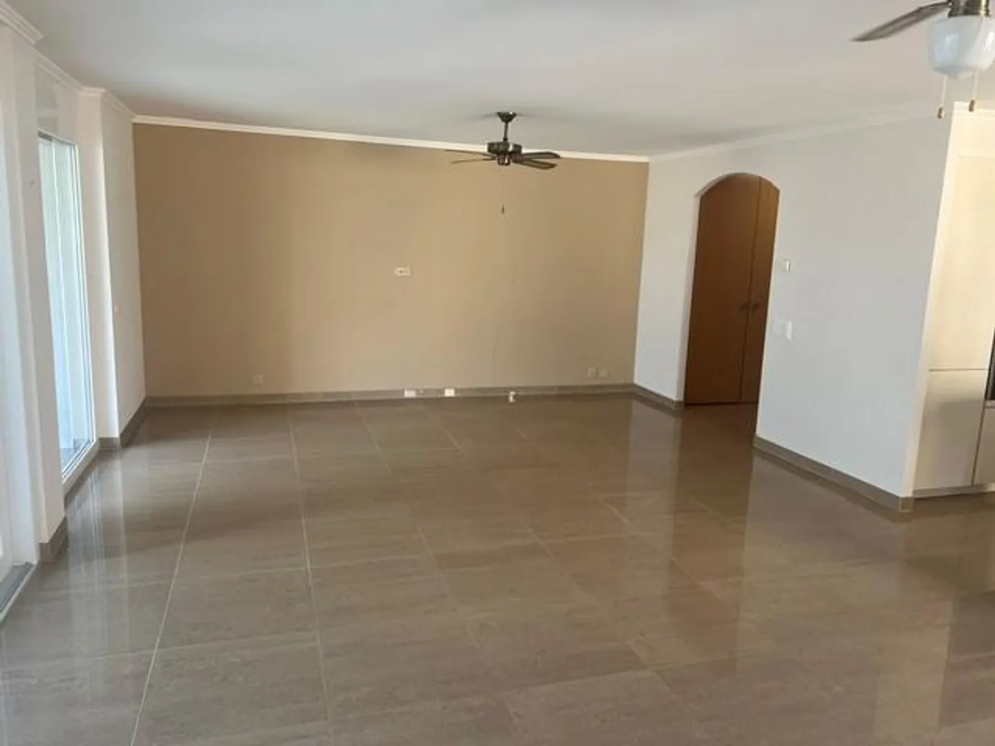3.5 room apartment - Photo 3 of 12